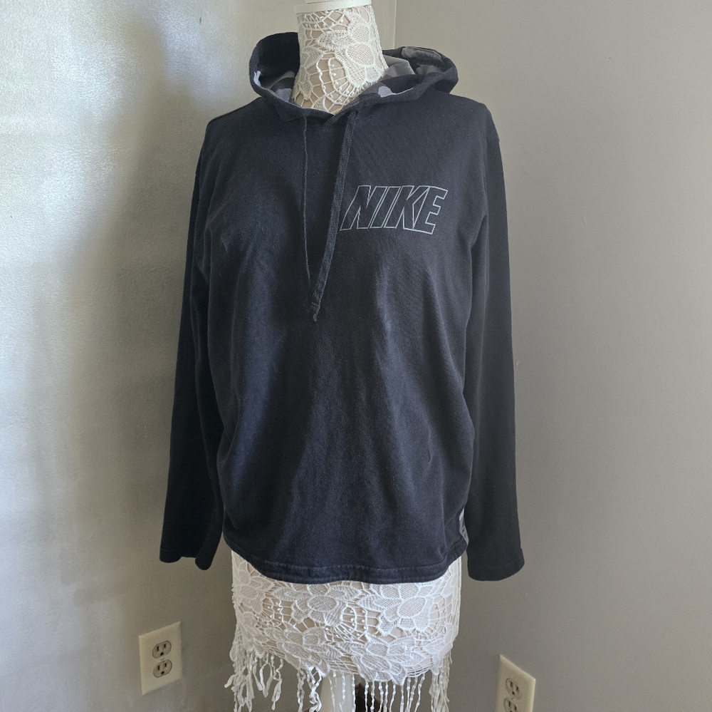 Men's Nike Black Hoodie Size M